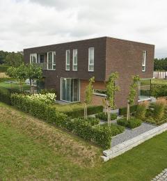 Een modern huis in een landelijke omgeving te Venlo